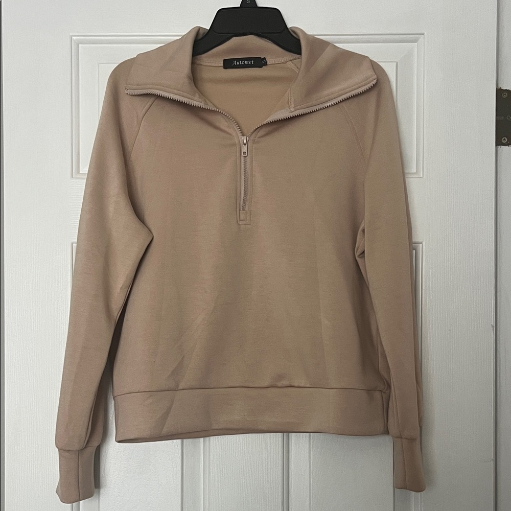 Women’s Tan quarter zip Sweater